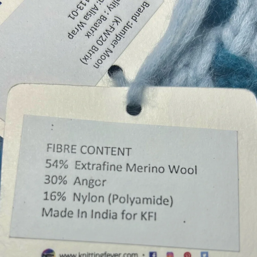 NWT Juniper Moon Alisa Wrap Extra Fin Merino Wool Angora Beatrix Shawl Scarf